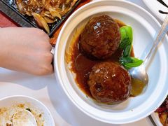 红烧狮子头-乾隆美食·本帮菜(黄河路店)