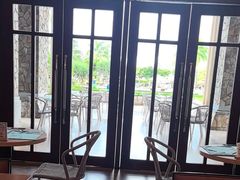 -亚龙湾希尔顿自助餐厅·海鲜·烧烤·沙滩BBQ·现场乐队