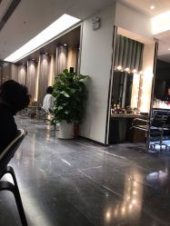 -扎嘎形象设计