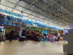 -爱丽丝奇幻乐园