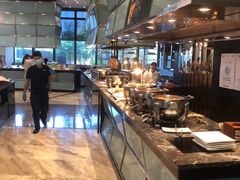 -上海虹桥西郊假日酒店