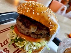-The Habit Burger Grill 哈比特汉堡(复兴soho店)