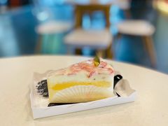 -卷心卷意·轻甜蛋糕(新光天地店)