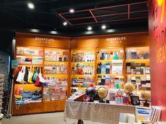 -西西弗书店&矢量咖啡(凯德晶萃广场店)