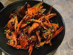 -巴厘龙虾·榜首油焖大虾(音乐学院·沿江酒馆店)