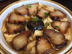 腊肉蒸腐竹-大牌大·传统杭帮菜(湖滨店)