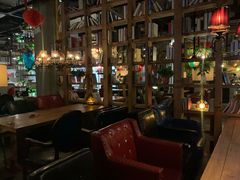 -枫叶林咖啡(华商店)