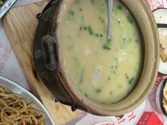 -老班长·小龙虾·鲜货烧烤大排档(金街美地店)