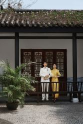 -雨墨婚纱摄影工作室