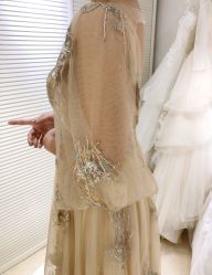 -Flora婚纱礼服定制租赁店