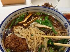 -镇南锅盖面馆(解放路店)