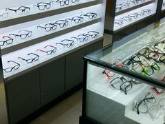 -一代眼镜·蔡司配镜(浦东大拇指广场店)