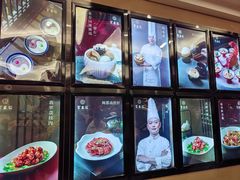 -聚春园自助餐厅(东街口店)