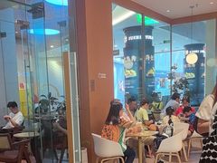 -奈雪的茶(皇庭广场店)