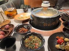 -芸山季·云南山珍菌火锅(人民广场来福士店)