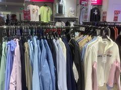 -唯品会(北京国瑞城店)