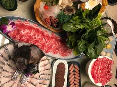 -海上明月海鲜火锅 鲜切牛肉