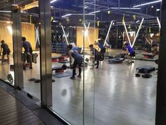 -威克健身游泳(万菱汇店)