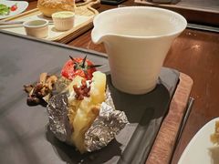 -恰餐厅及酒吧 CHAR Bar & Grill (北京丽都皇冠假日店)