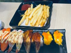 -万岁料理回转寿司(华贸店)