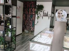 -视野联行眼镜蔡司·依视路官方授权店(顺城店)