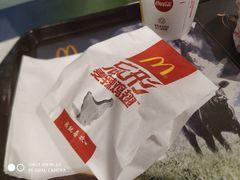 -麦当劳(百联西郊购物中心店)