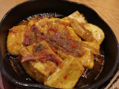 咕嘟肉末包浆豆腐-云海肴·汽锅鸡·云南菜(东坝金隅店)