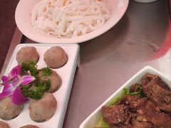 -三头牛·潮汕牛肉生蚝火锅 (夏湾店)
