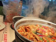 -蛙小侠·沸腾砂锅(西关新天地店)