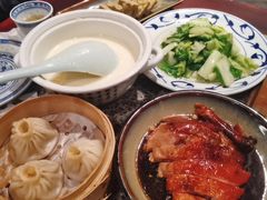 金陵炸臭干-南京大牌档(香港广场店)