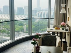 -上海前滩香格里拉大酒店