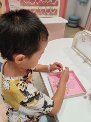 -奈尔宝家庭中心·亲子早教·派对餐厅(北京东坝万达店)