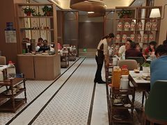 -帝皇海海鲜豆捞(桐泾商务广场店)