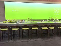 -荷风细雨·中国茶宴(世纪大道店)