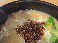 -勺子米线·云南传统小吃市集(四方街店)