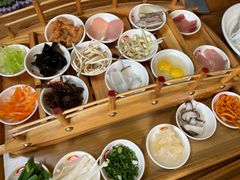 -双桥园·云南过桥米线(古城南门店)