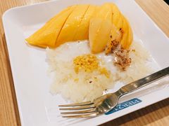 -Pier 21 (Terminal 21 Asok)