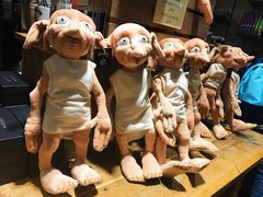 -九又四分之三站台