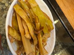 -鲜越鲜鱼粉(财富购物中心店)