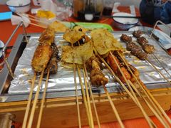 -烤满分·东北烧烤(首经贸店)