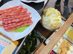 -百年川椒重庆老火锅(光谷店)