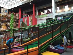 -蒙特利亲子乐园