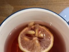 -蜜桃餐厅·伴山(湖滨商业街店)