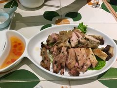 -越弥越南传统美食馆