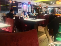 大堂-潮泰牛肉火锅 · 创于1992年(车公庙店)