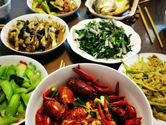 -马路边上·小海鲜烧烤(八一路店)