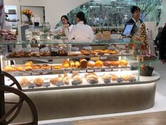 面包甜点陈列柜-Perma Café樸門(五羊店)