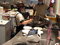 -家乐福(四元桥购物中心店)