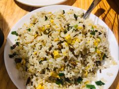 特色臊子蛋炒饭-嘉州叶婆婆钵钵鸡(建设路店)