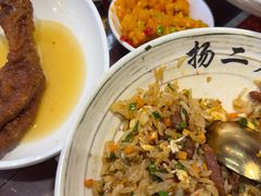-扬二春炒饭(国庆路总店)